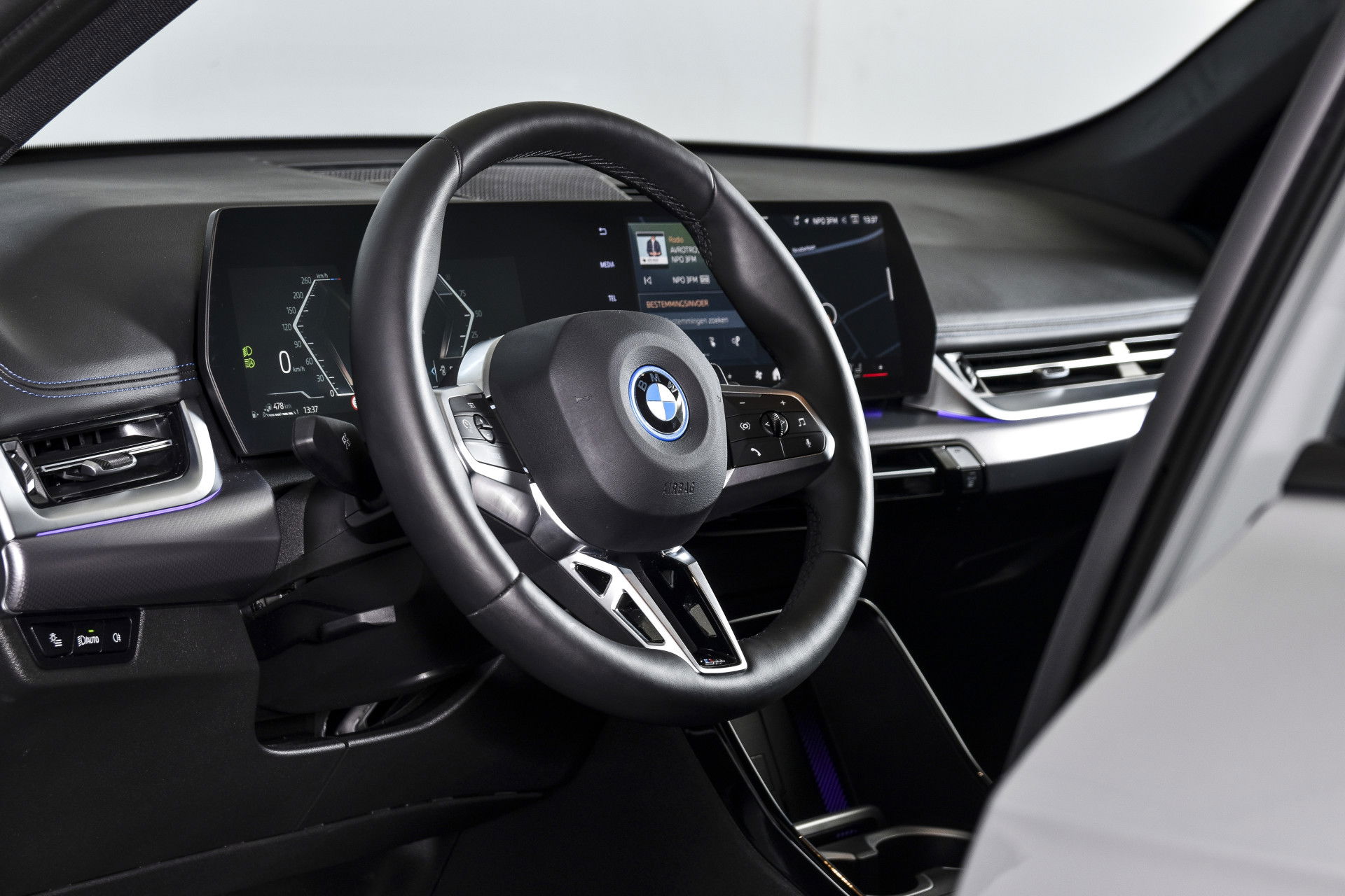 BMW - X1