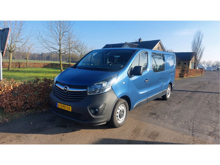 Foto van Opel Vivaro 1.6 CDTI L2H1 DC Sport EcoFlex
