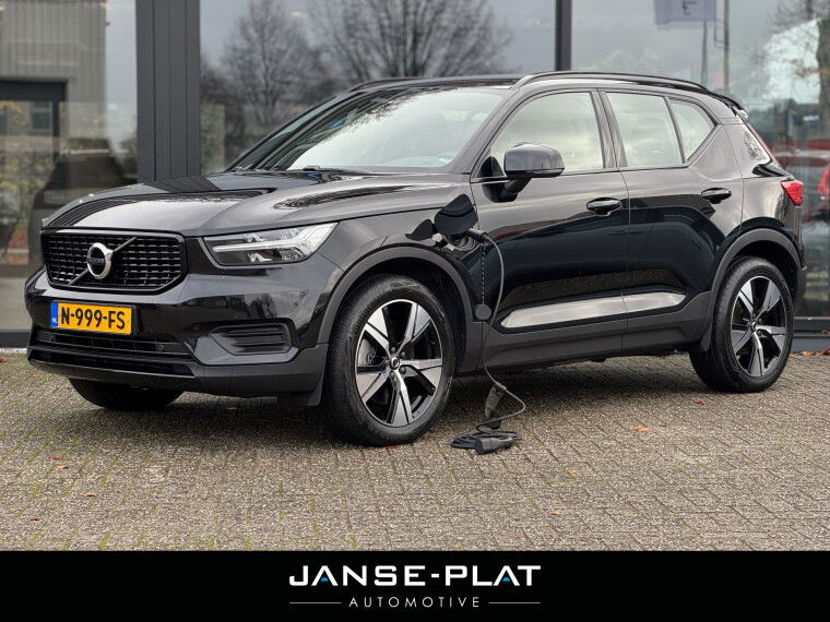 Foto van Volvo XC40 1.5 T5 Recharge R-Design
