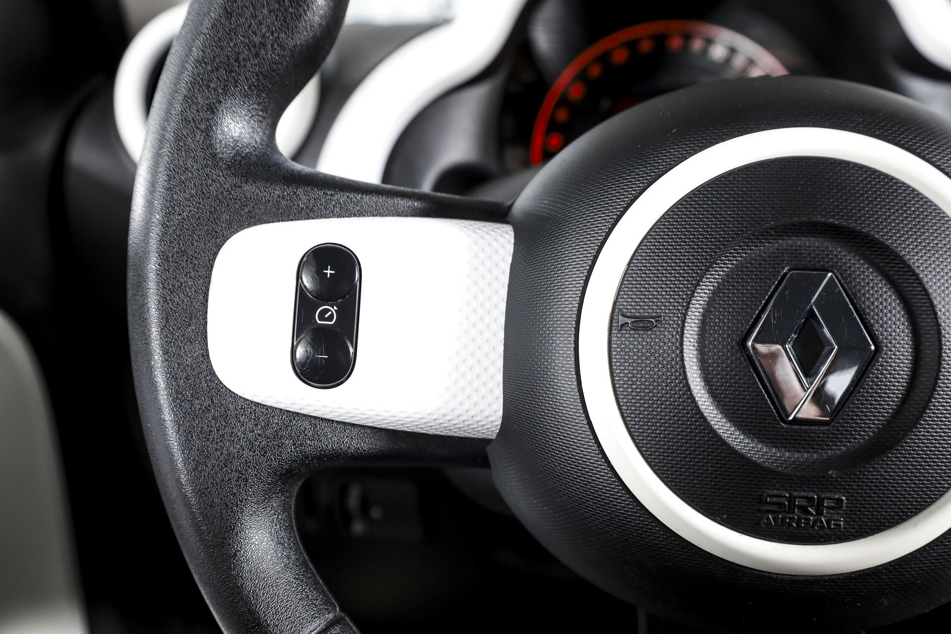Renault - Twingo
