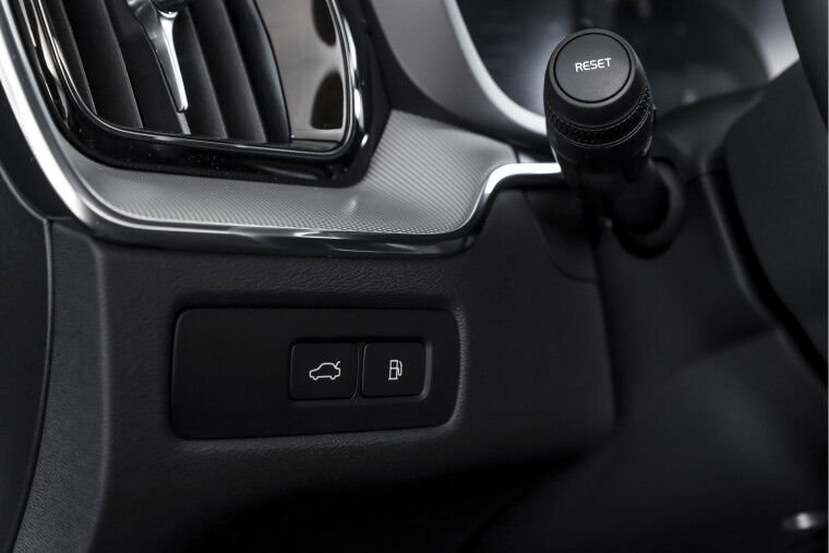 Volvo - XC60