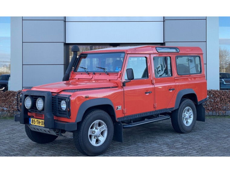 Foto van Land Rover Defender 2.5 TD5 110 G4-Edition | 9-Persoons