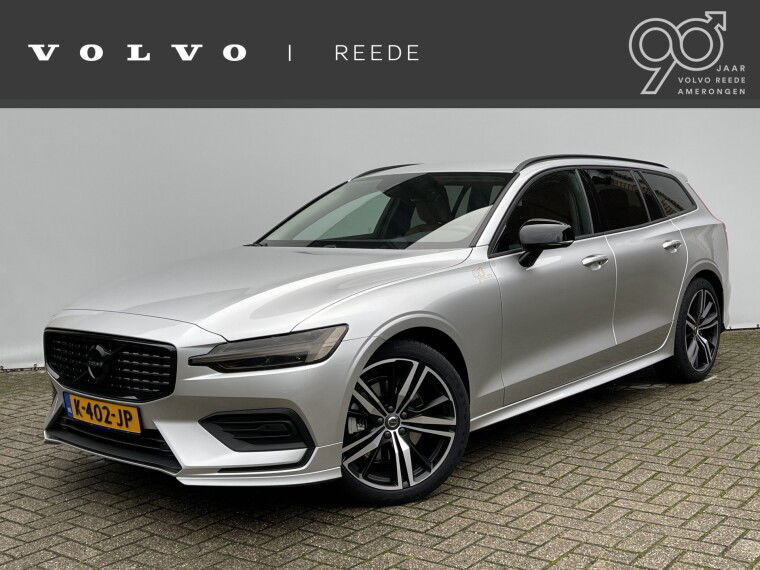 Foto van Volvo V60 B3 Automaat Momentum Advantage