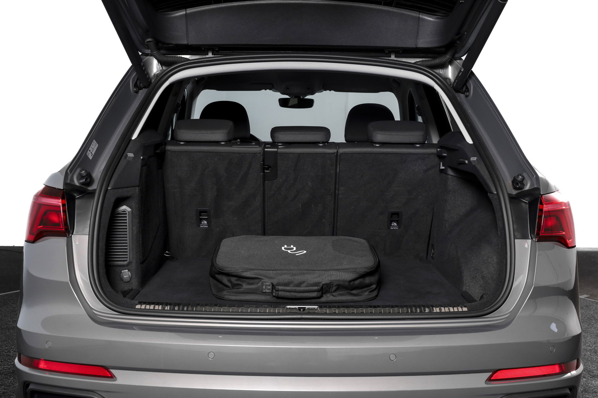 Audi - Q3