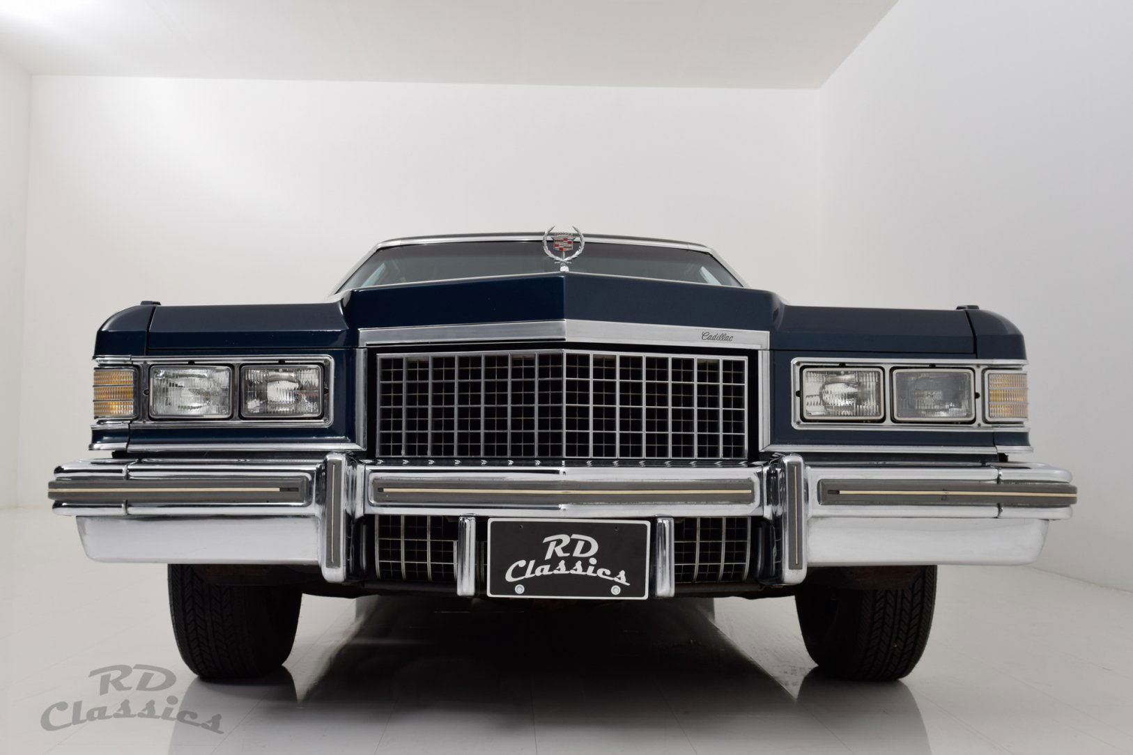 Cadillac Fleetwood Brougham RD Classics