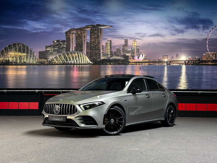 Foto van Mercedes-Benz A-Klasse A250 e AMG