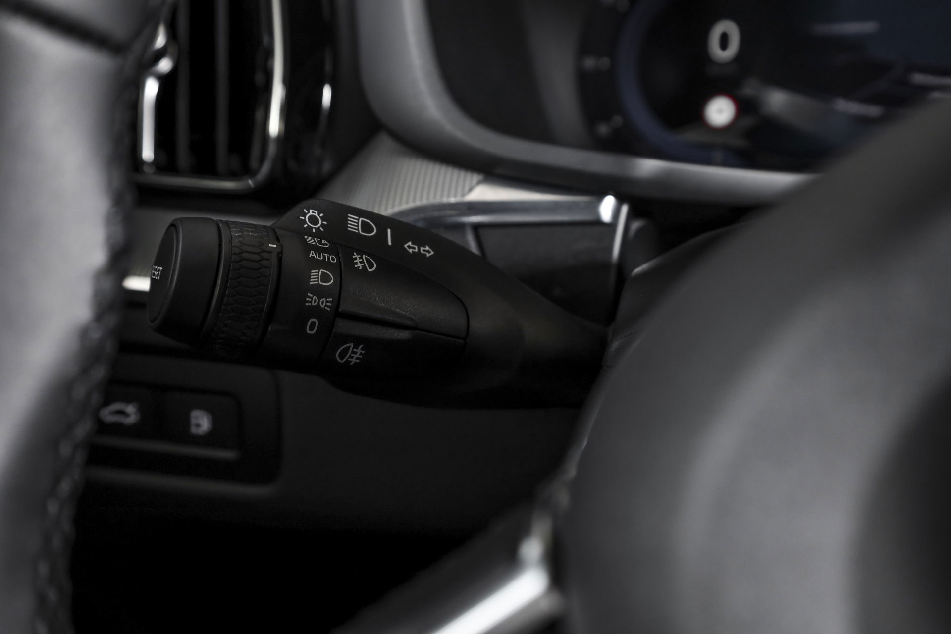 Volvo - XC60