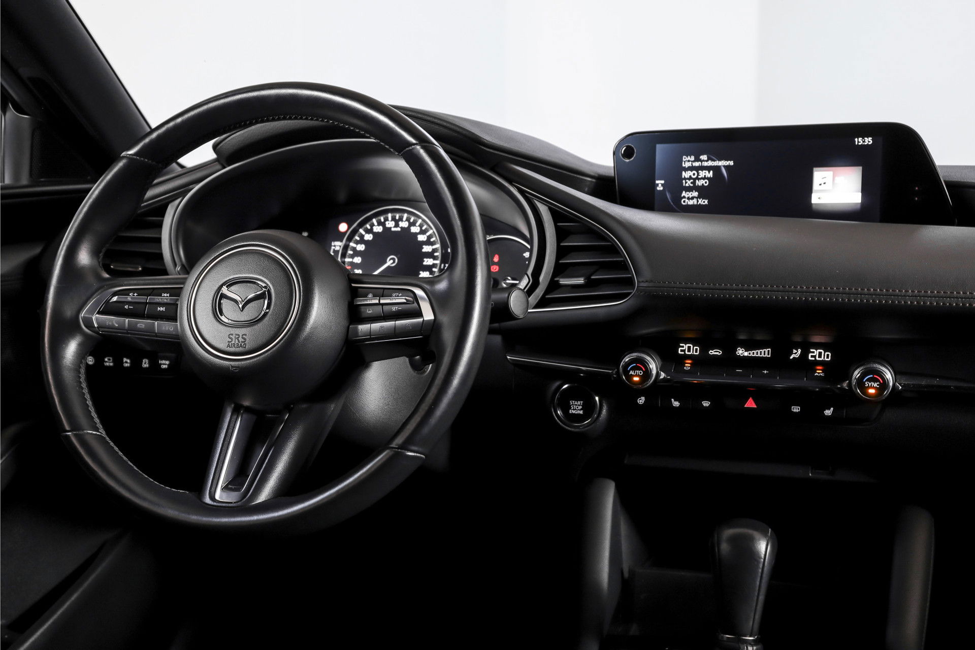 Mazda - 3