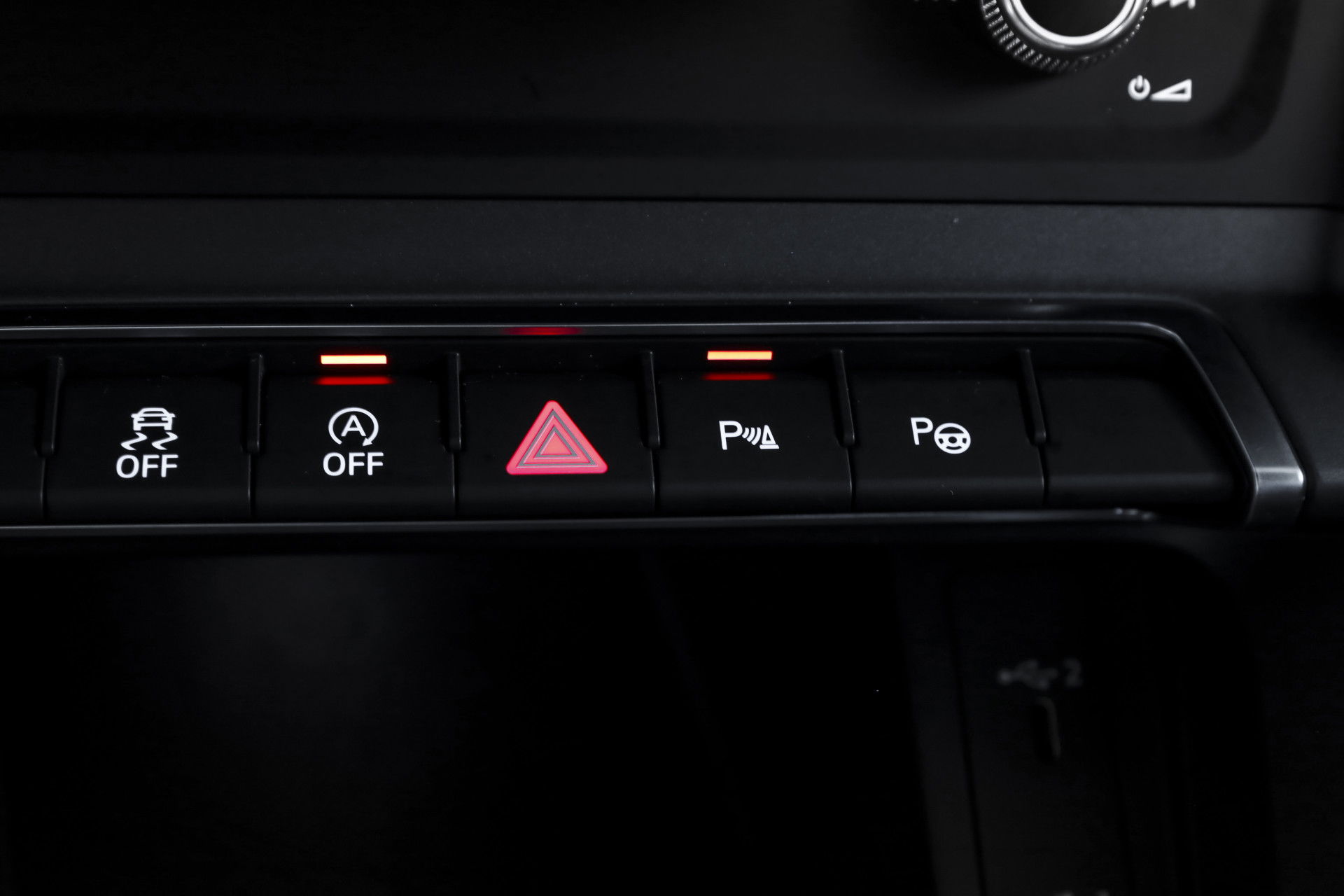 Audi - Q3
