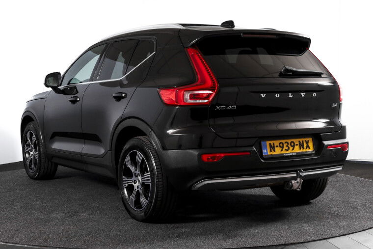 Volvo - XC40