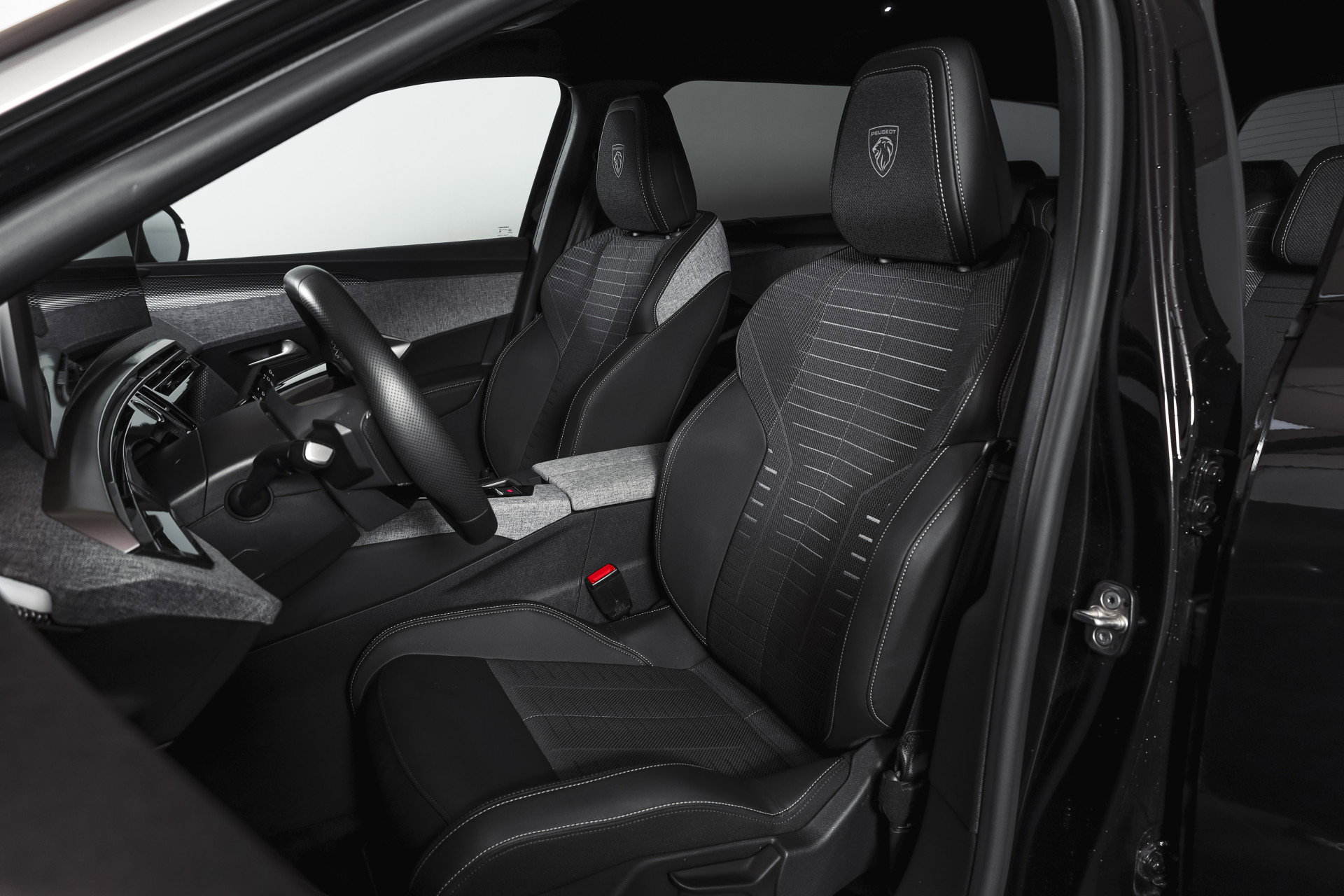 Peugeot - 5008