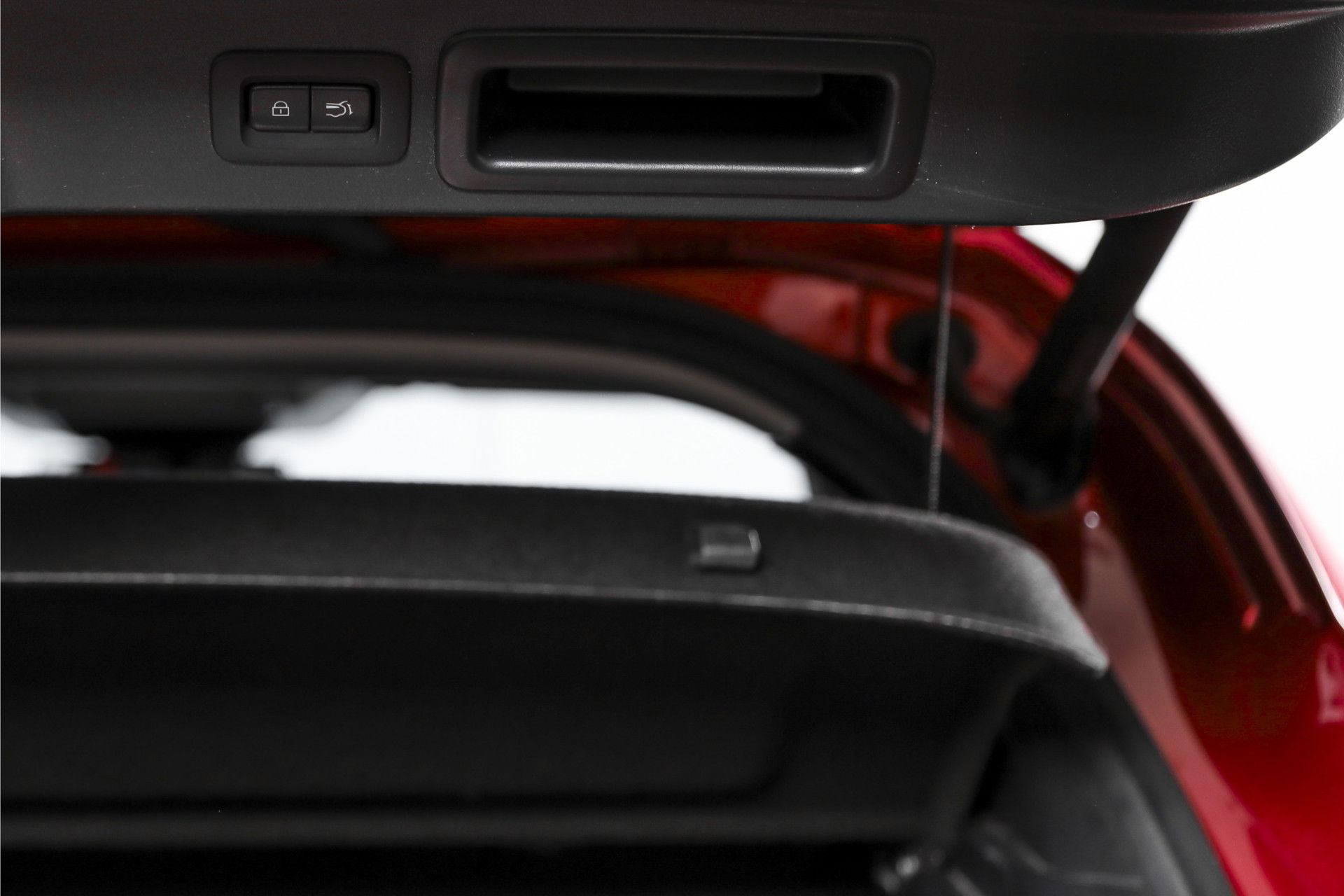 Mazda - CX-30