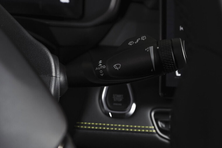 Lynk & Co - 01