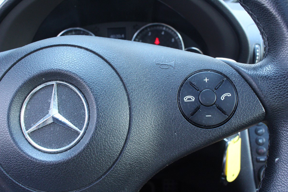 Mercedes-Benz 180 K. AUT XENON LEDER PANO BLEUT PDC '09 - foto 17