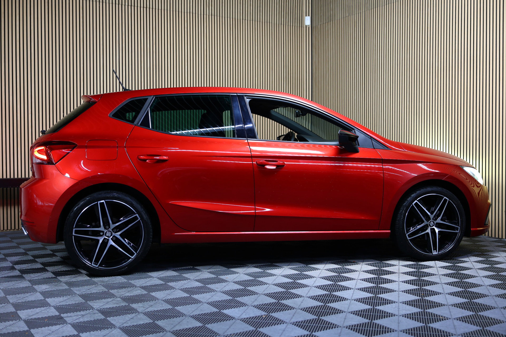 SEAT 1.0 TSI FR TOPSTAAT NAVI en Top KM 36000 2019 - foto 8