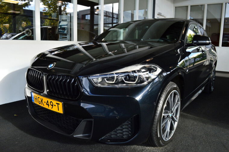 Foto van BMW X2 xDrive25e Hybride M-Sport | Pano | Head-Up | Leder !