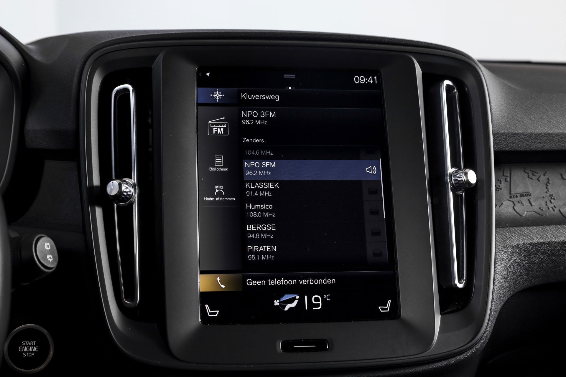 Volvo - XC40