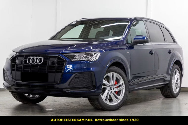 Audi Q7 50 TDI quattro S Line 286 PK Grijs Kenteken ACC Trekhaak Luchtvering Memory LED 20 Inch Black Pack