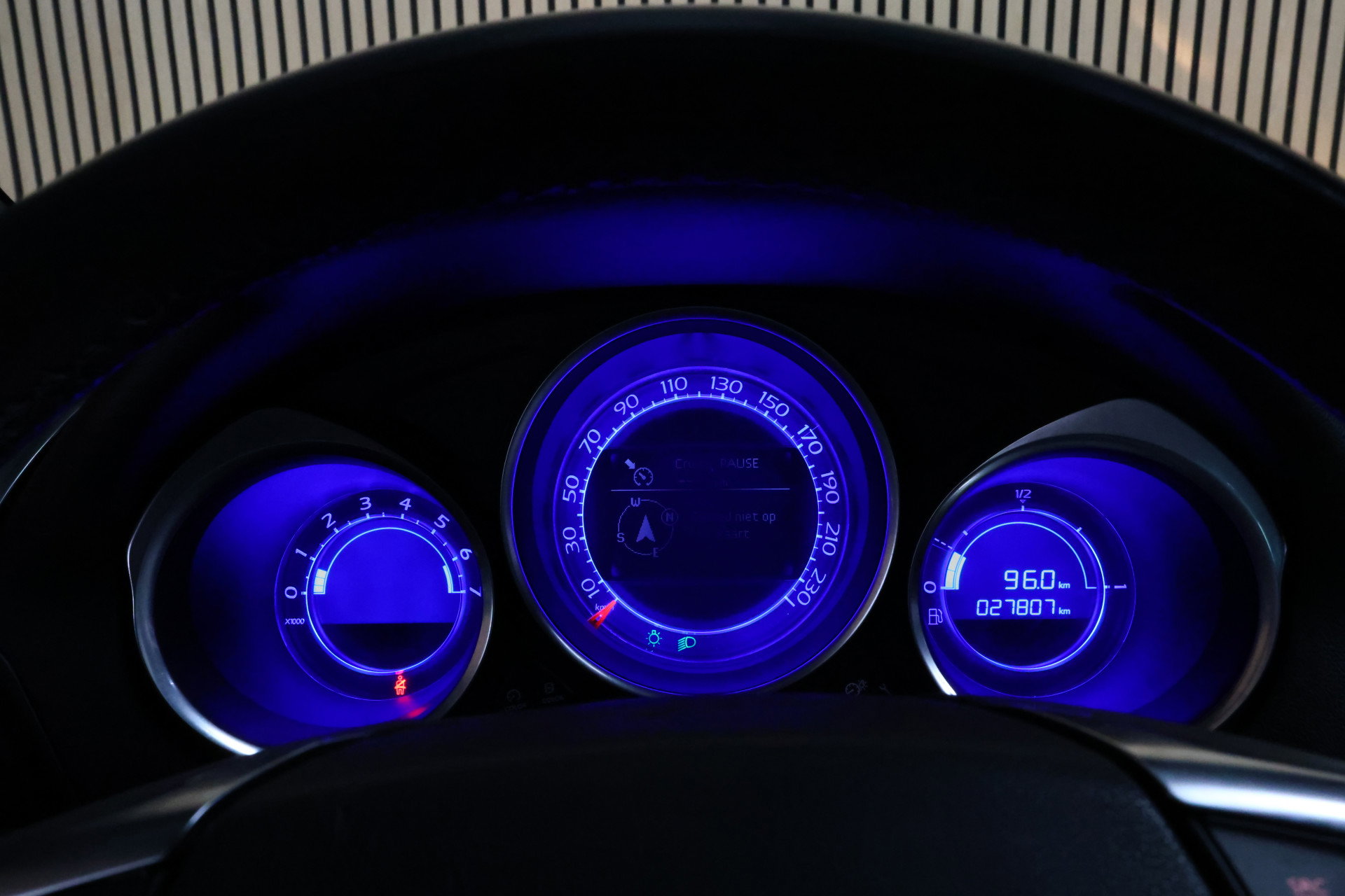 DS Crossback 1.2 PureTech Business AVM NAVI SLECHTS 27000KM CRUISE CLIMA PDC '16 - foto 19