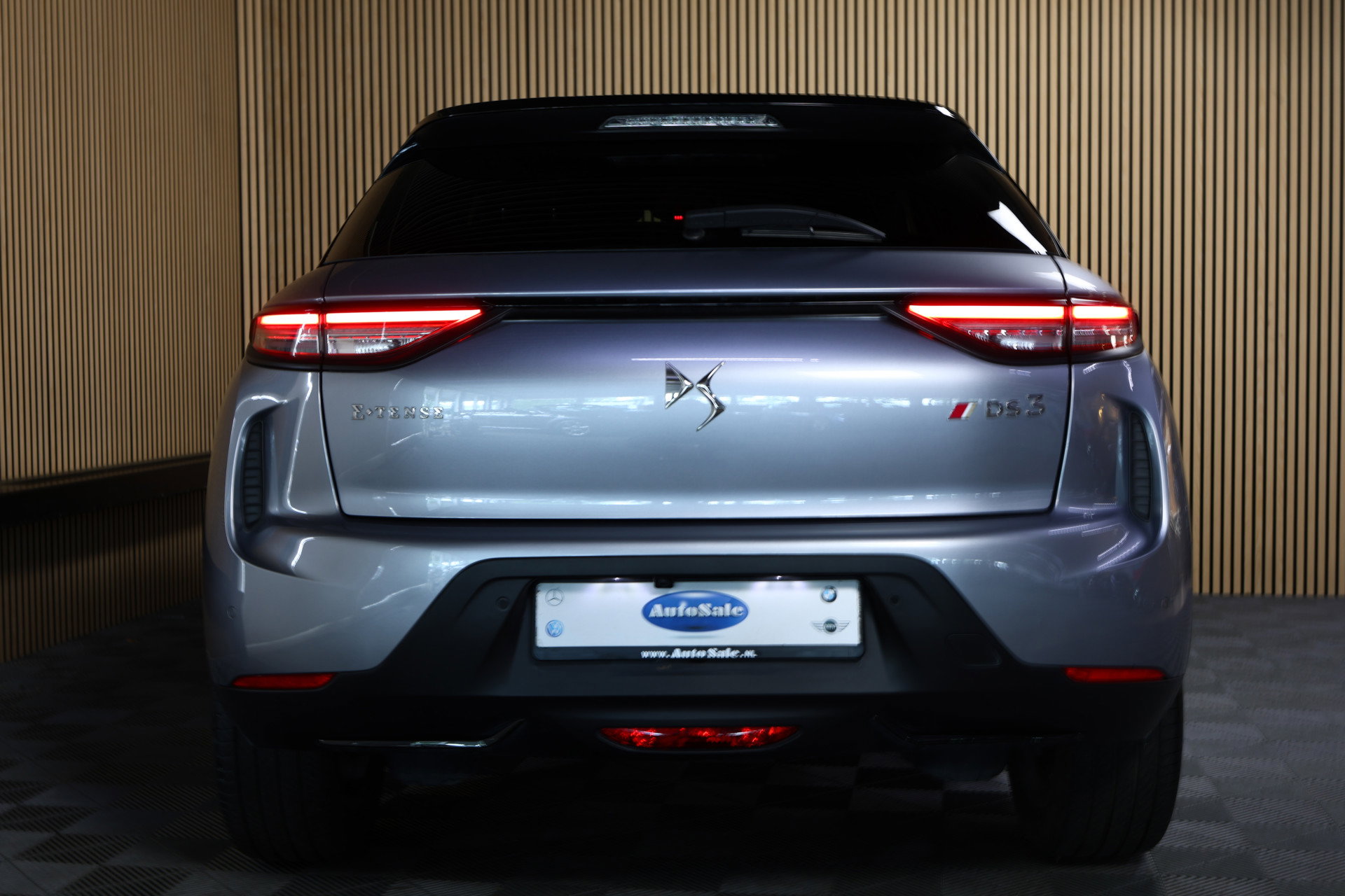 DS Crossback E-Tense PERFORMANCE AVM VIRTUAL NAVI HEADUP CLIMA STOELVW PARKASS. "20 - foto 15