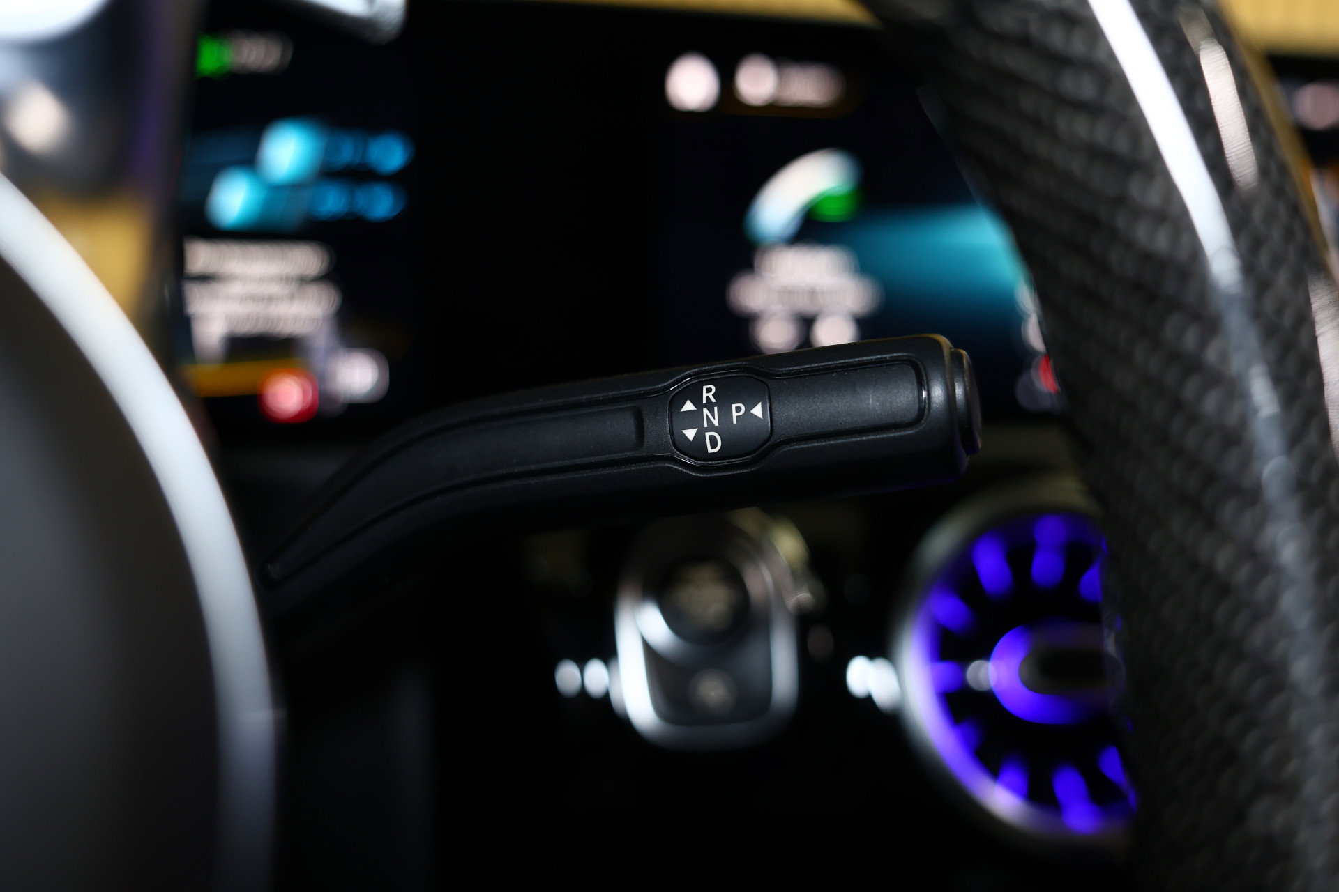 Mercedes-Benz AMG 35 4MATIC PANO NAVI CAMERA VIRTUAL CRUISE CLIMA SFEER STOELVW BT '19 - foto 23