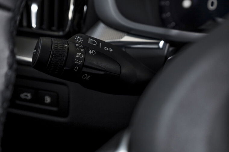 Volvo - XC60