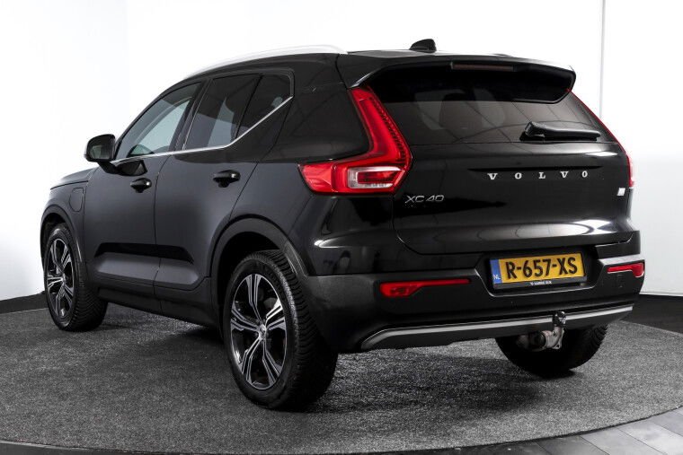 Volvo - XC40
