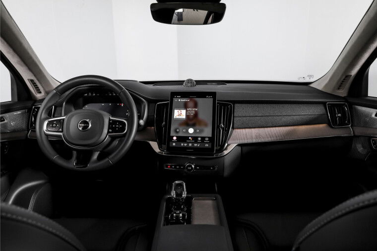 Volvo - XC90