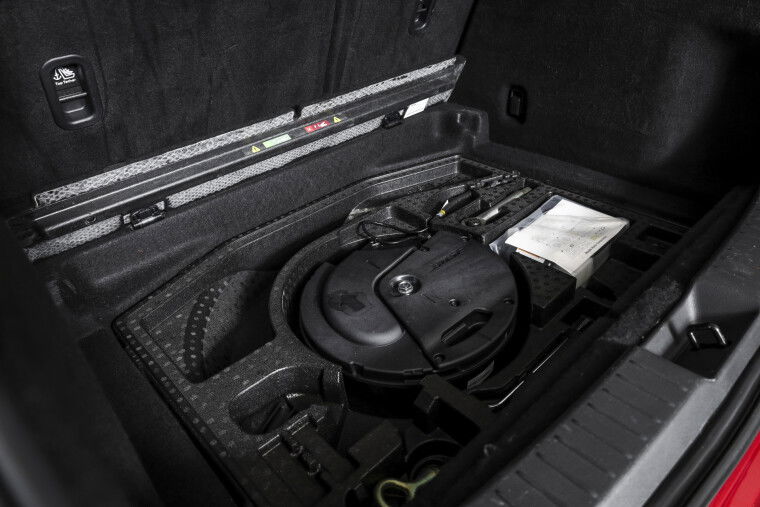 Mazda - CX-30