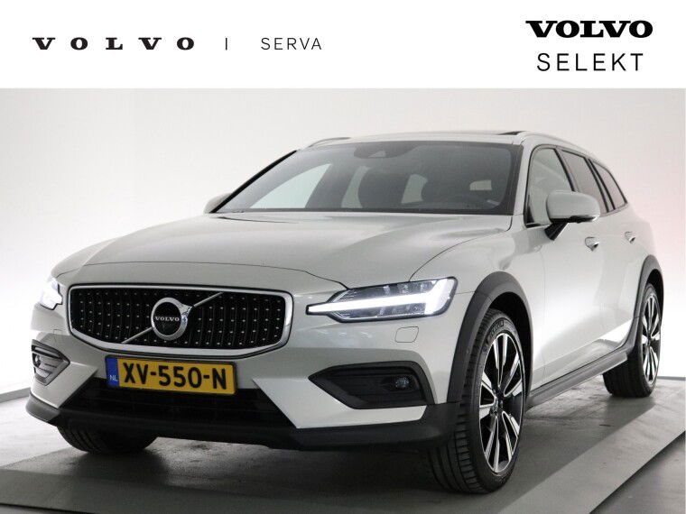 Foto van Volvo V60 Cross Country D4 AWD Intro Edition | Inscription Plus Line | Luxury Line |