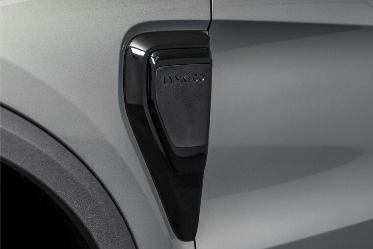 Lynk & Co - 01