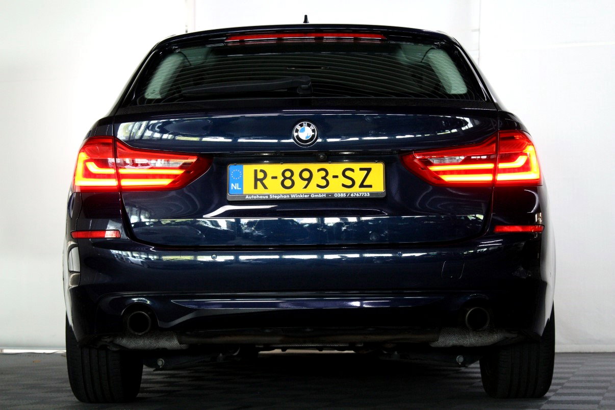 BMW Touring 520i Executive NAVI AVM LED STOELVW CAMERA LED '18 - foto 6