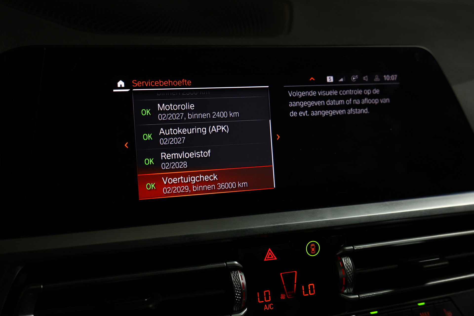 BMW 318i Business M SPORT Edition AVM SPORTLEDER NAVI CARPLAY VIRTUAL '21 - foto 45
