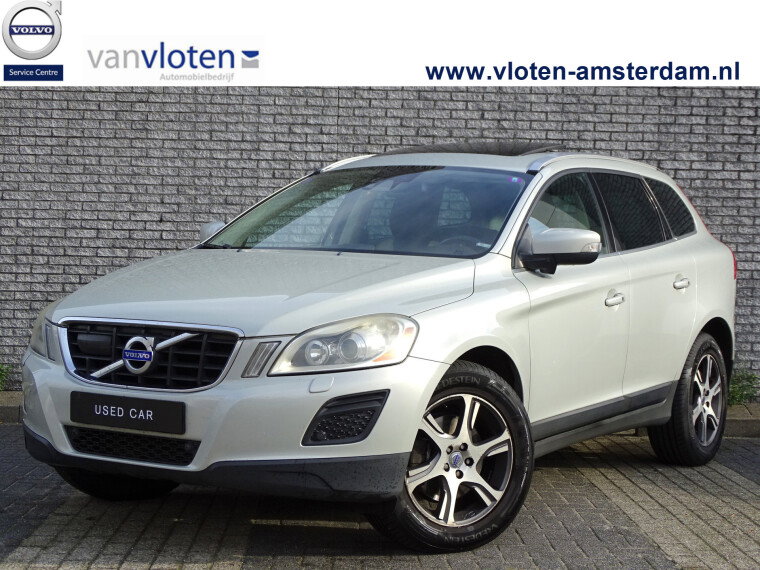 Foto van Volvo XC60 3.0 T6 AWD Summum | leder | pano dak | blis | prem audio |