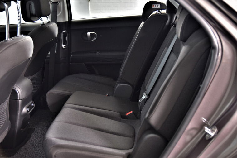 Hyundai - IONIQ 5
