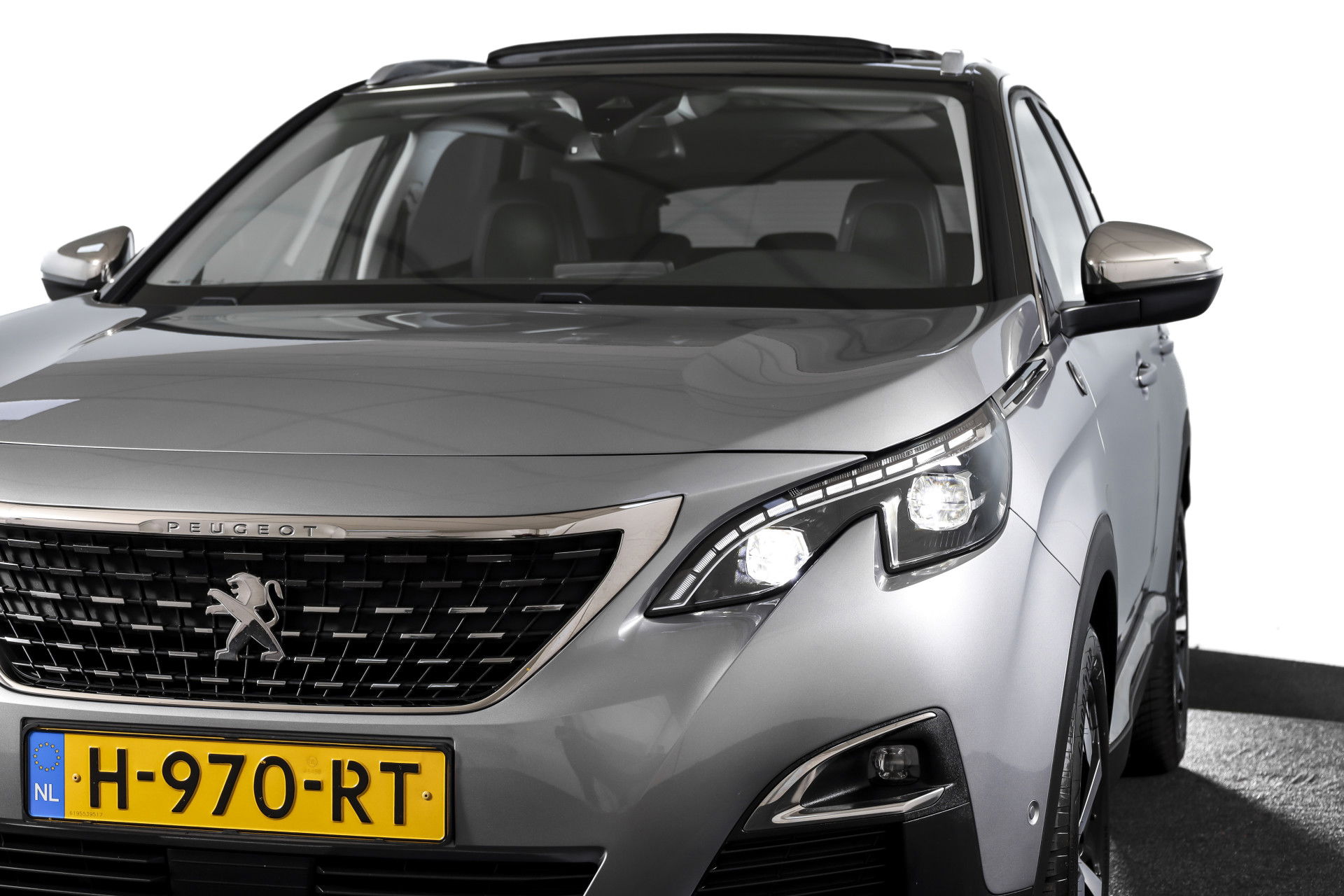 Peugeot - 3008