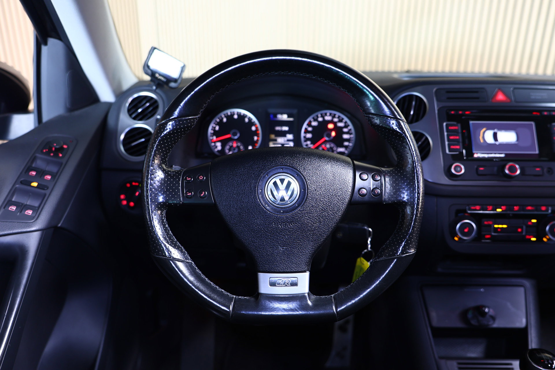 Volkswagen 1.4 TSI SPORT STYLE LEDER PANORAMADAK NAVI CRUISE PARK ASSIST'10 - foto 32