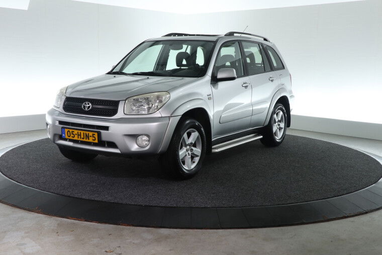 Foto van Toyota RAV4 2.0-16V VVT-i Sol