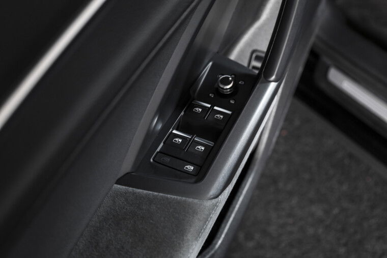 Audi - Q3