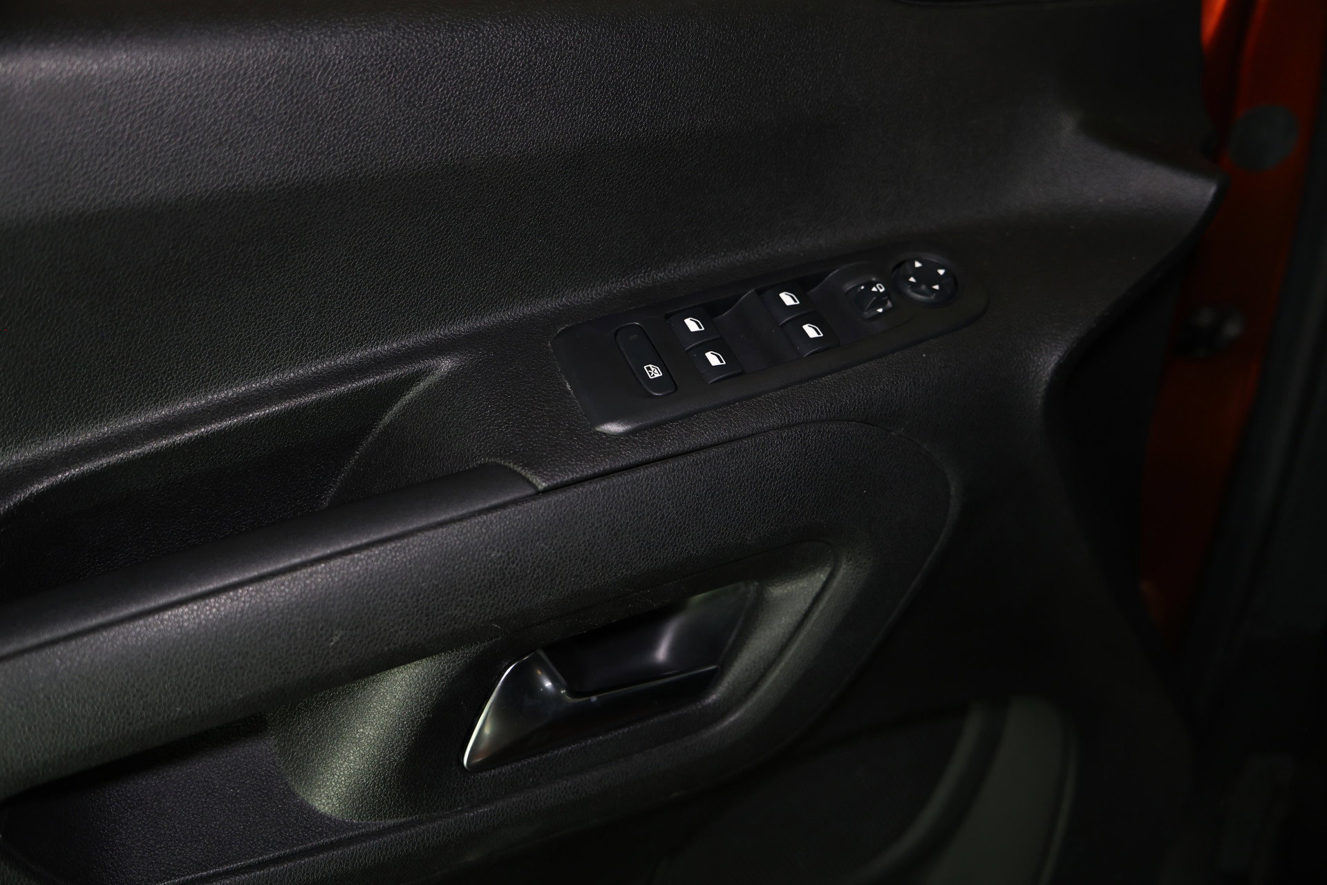 Opel Combo 1.2 Turbo Innovation XL 7pers AUTOM NAVI Carplay TREKH 360 Cam L2H1 '21 - foto 10