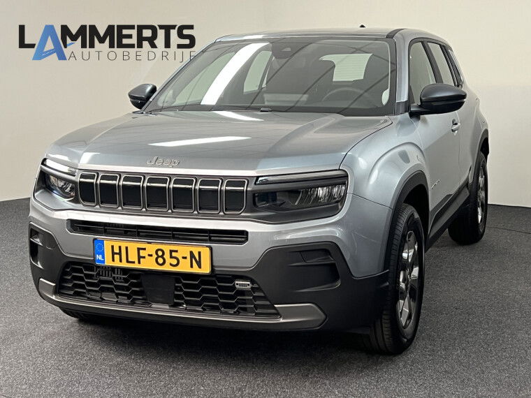 Foto van Jeep Avenger 1.2 e-Hybrid Longitude automaat 100 PK