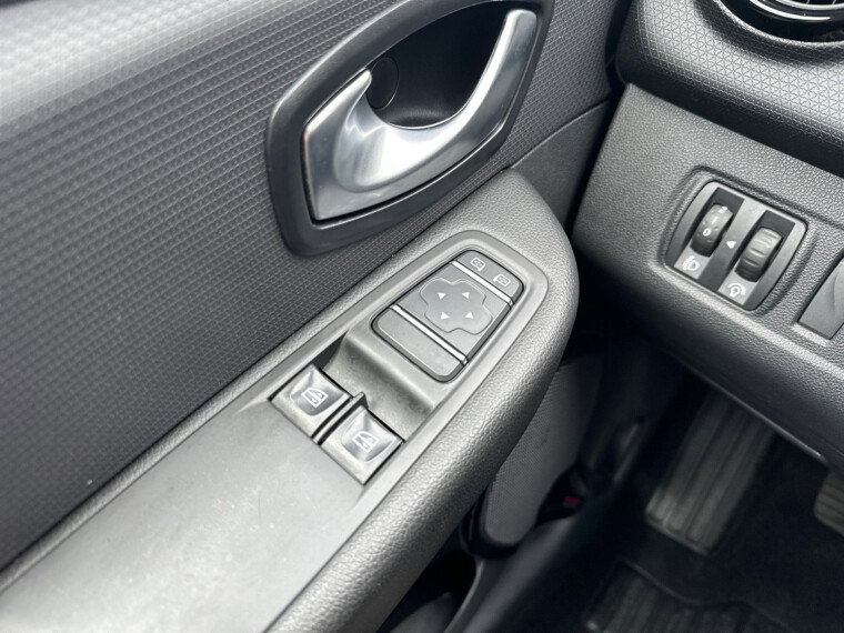 Renault - Clio