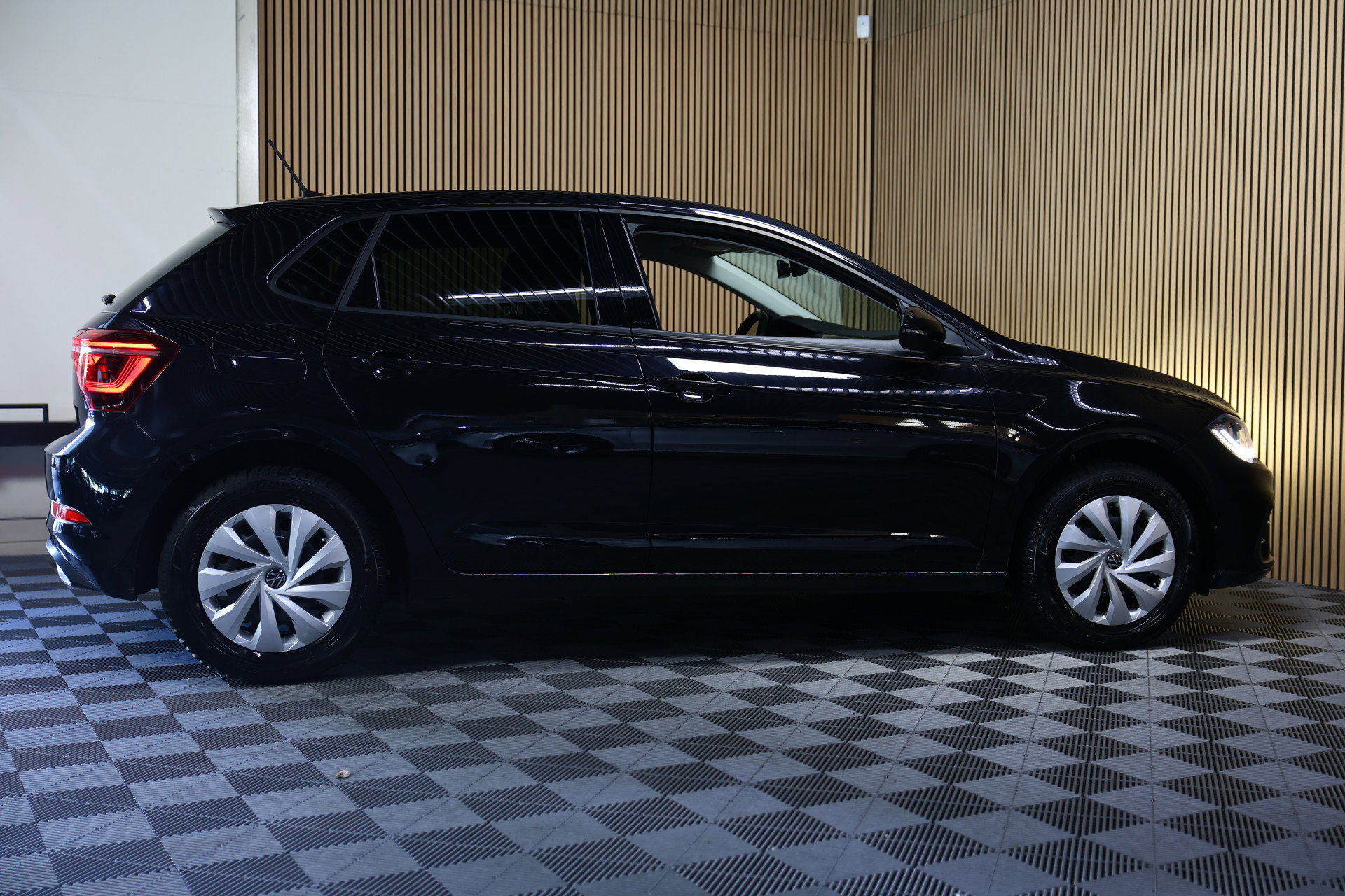 Volkswagen 1.0 TSI Polo CARPLAY NAVI CLIMA CRUISE PDC DAB STOELVW LANE/FRONT ASS '22 - foto 9