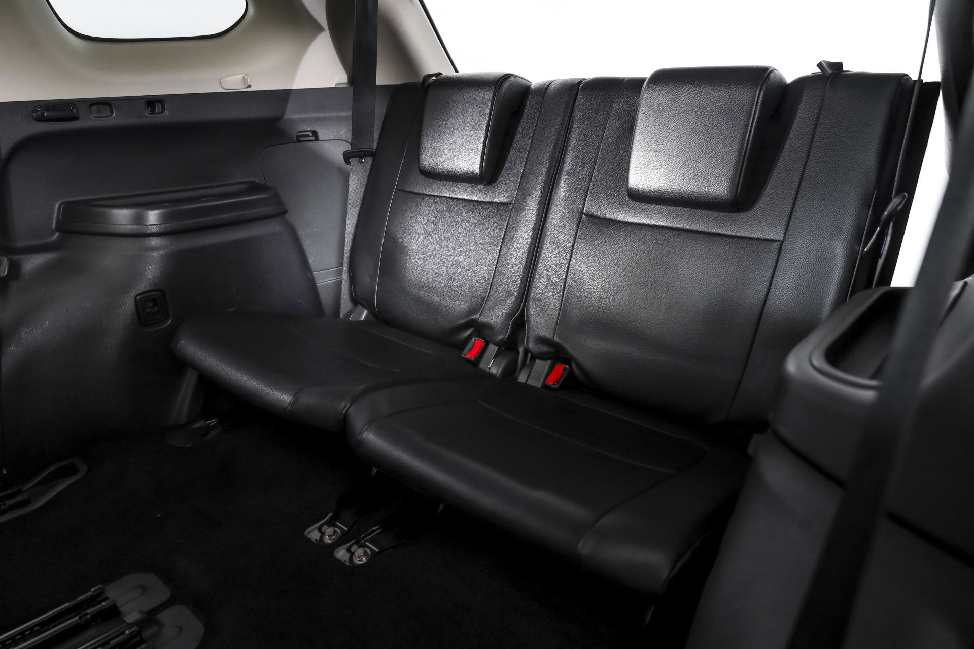 Mitsubishi - Outlander