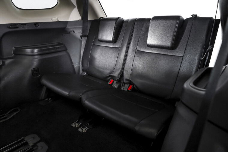 Mitsubishi - Outlander