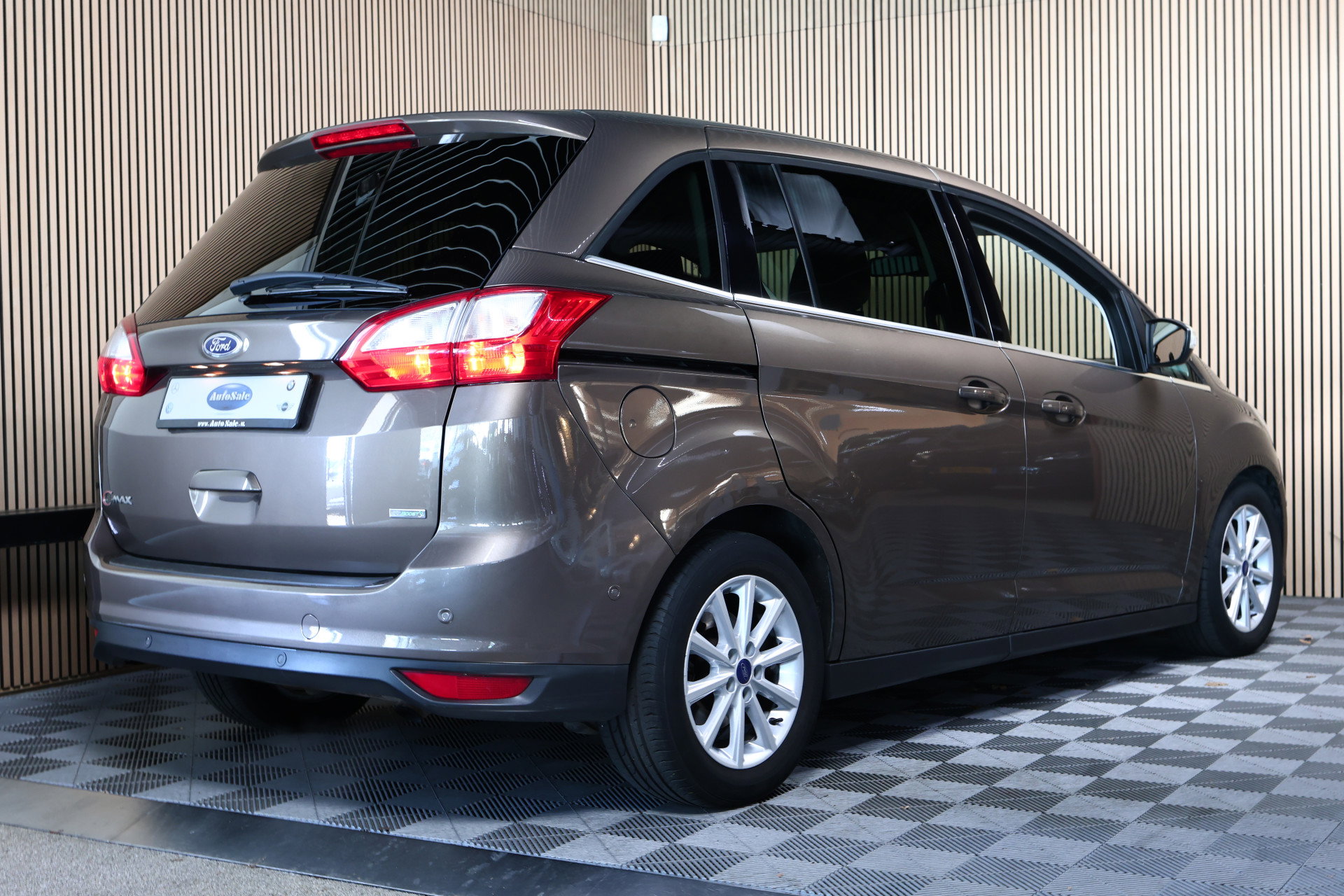 Ford 1.5 Titanium AUTOMAAT NAVI STOELVW KEYLS PDC CRUISE BT '17 - foto 9