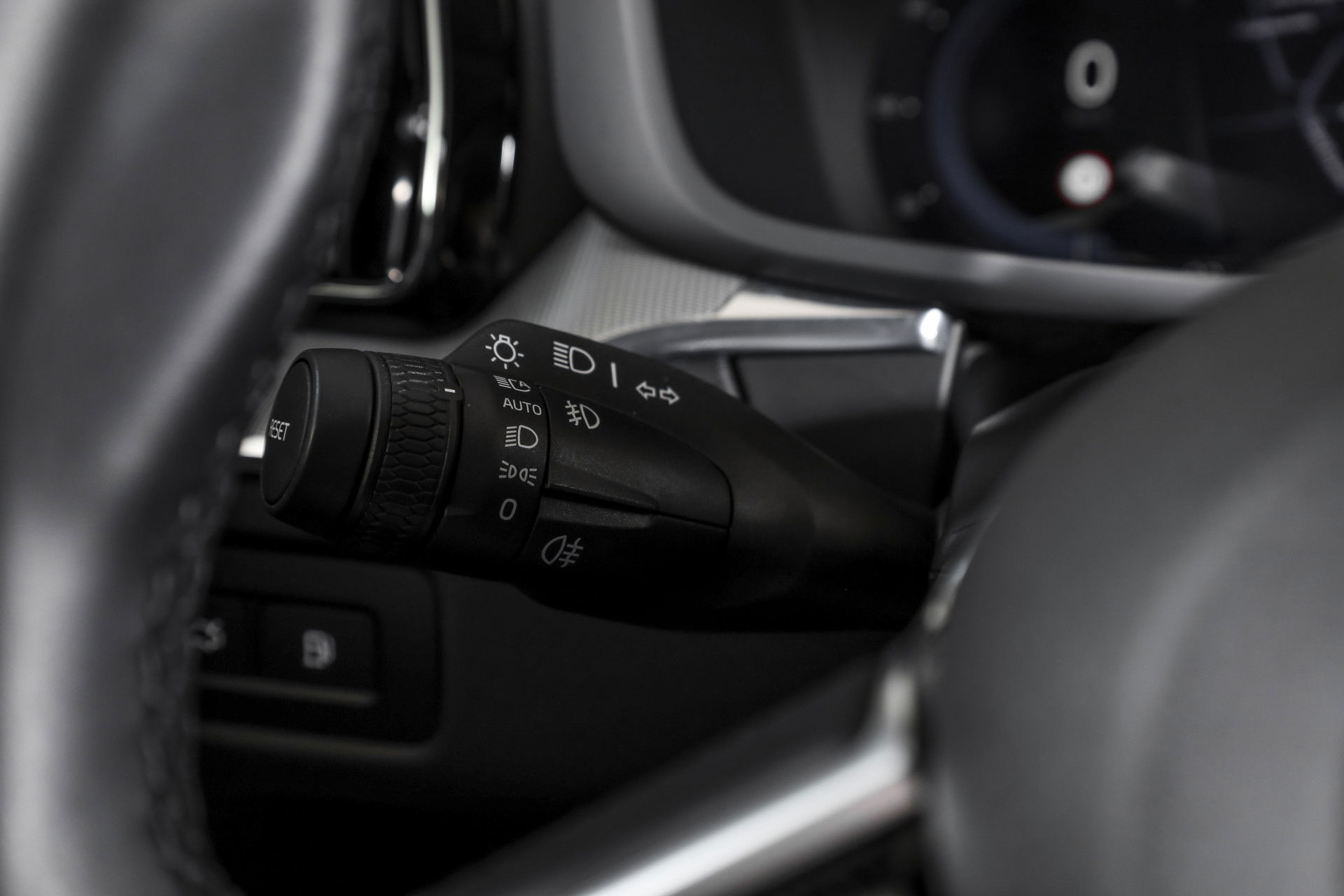 Volvo - XC60