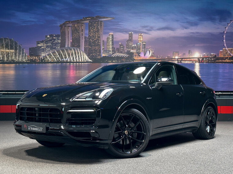 Foto van Porsche Cayenne Coupé 3.0 E-Hybrid