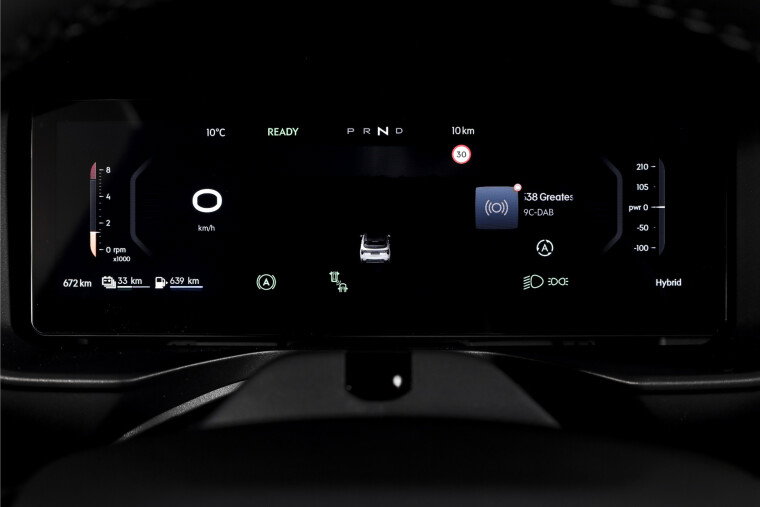 Lynk & Co - 01