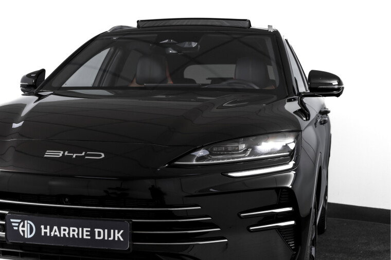 BYD - SEAL U